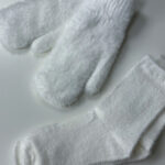 Комплект женский варежки+носки