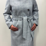 Пальто демисезонное с капюшоном