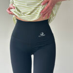 Корректирующие леггинсы пуш-ап