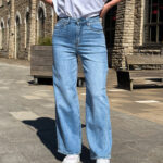 Джинсы прямого кроя