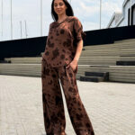 Костюм брючный летний из вискозы