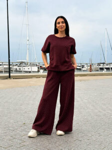 Костюм спорт шик со стразами — изображение 9