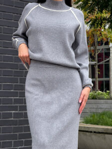 Костюм трикотажный с юбкой — изображение 8