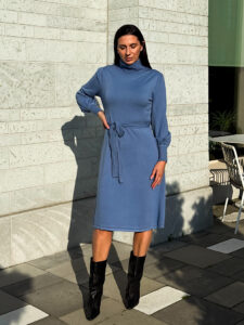 Платье из вязаного трикотажа — изображение 2