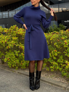 Платье из вязаного трикотажа — изображение 6