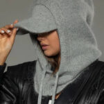 Комплект из ангоры с капором