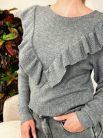 Джемпер женский с рюшей — изображение 5