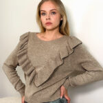 Джемпер женский с рюшей