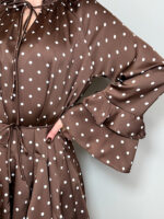 Платье атласное в горох — изображение 4