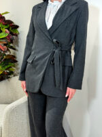 Пиджак женский — изображение 2