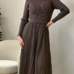 Kootud trikoo kostüüm seelikuga (Копировать) (Копировать) (Копировать) (Копировать)