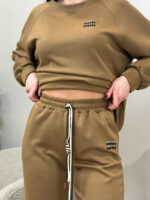 Женский спортивный костюм — изображение 14