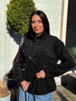 Женская куртка черная