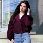 Женская короткая куртка