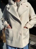 Пальто с жилетом и карманами