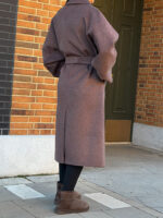 Женское шерстяное демисезонное пальто шоколад.