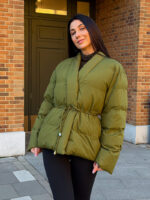 короткая весенняя куртка