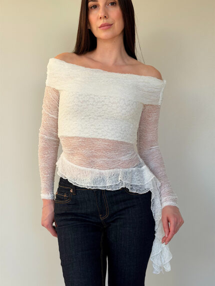 белая блуза-топ из гипюра