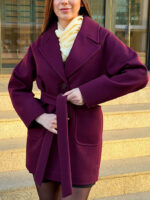 Женское короткое бордовое пальто