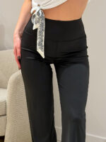 Чёрные женские леггинсы