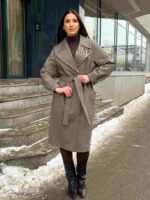 Mantel taupe värvi