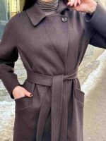 Naiste mantel vööga šokolaad