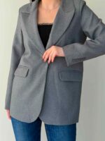 Женский пиджак с поясом