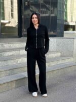 Трикотажный костюм с брюками