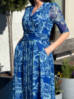 Lillemustriga kleit taskutega