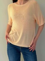 Õhukesest trikookangast T-särk virsikutoon