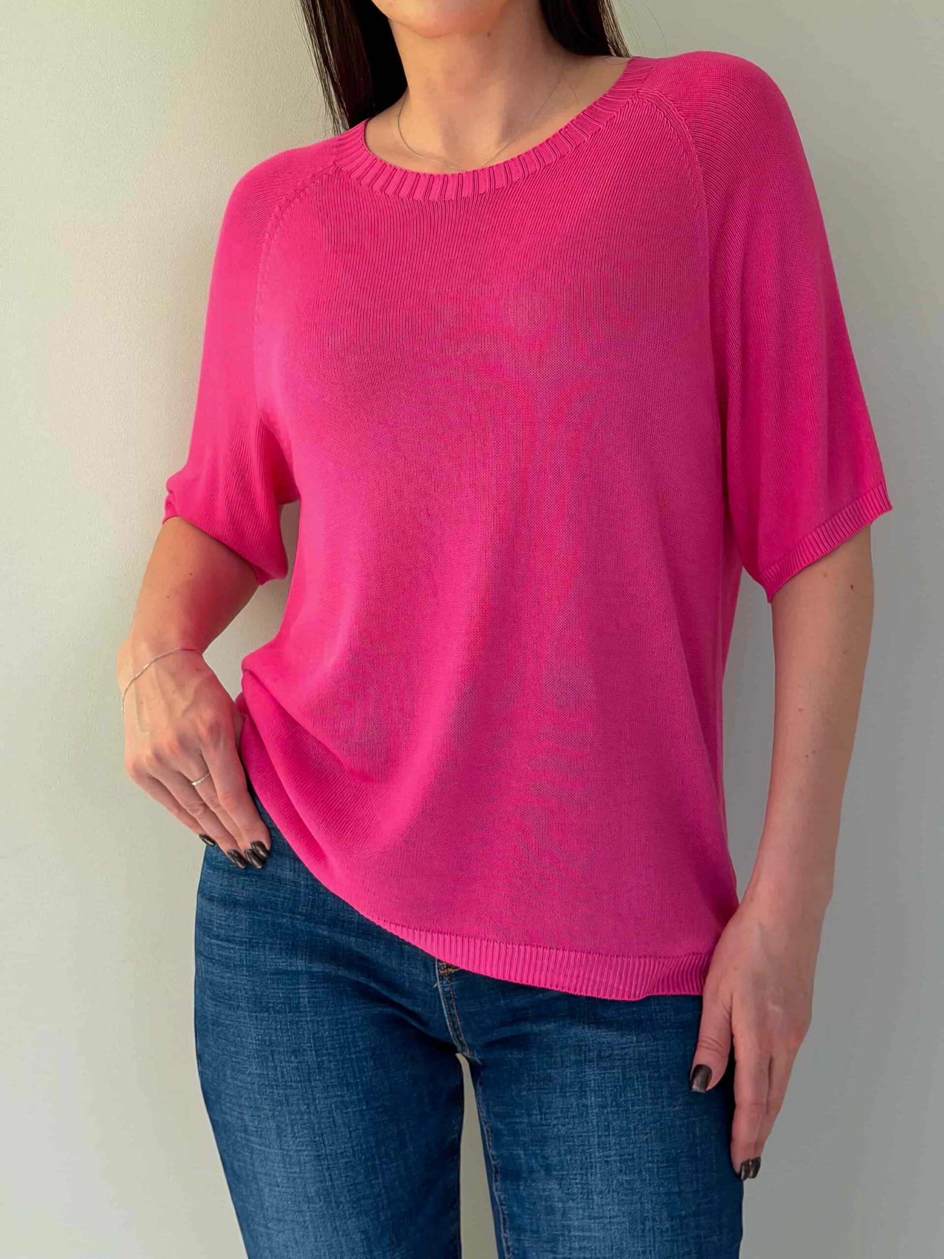 Õhukesest trikookangast T-särk Trikookangast T-särk roosa