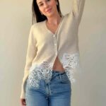 Nööpidega kardigan pitsiga