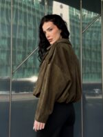 Бомбер женский из эко-замши