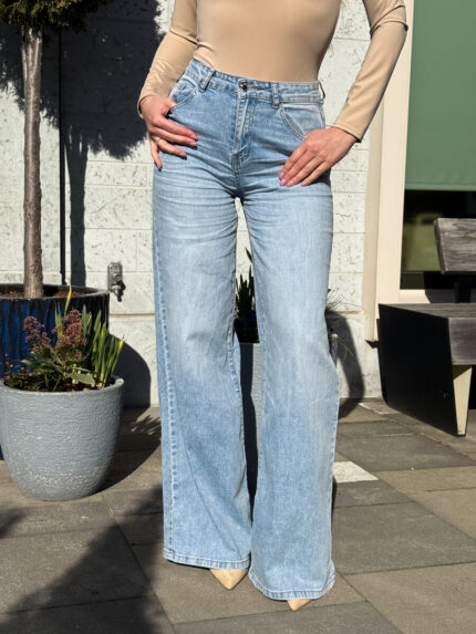Женские джинсы высокая посадка