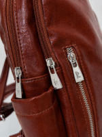 Pruun naiste seljakott