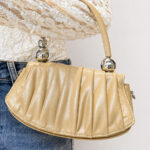 Käepidemega naiste käekott