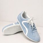 Naiste sinised vabaajajalatsid