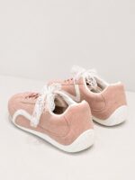 Naiste vabaajajalatsid paeltega