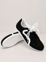 Naiste vabaajajalatsid kontrastse tallaga