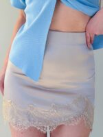 Beež satiinist pitsiga seelik