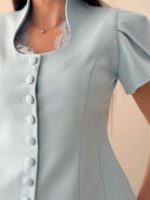 Lühikeste varrukatega viimistlusega jakk