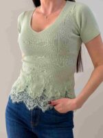 Футболка с гипюром