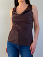 Drapeeringuga topp šokolaad