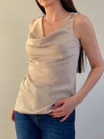 Drapeeringuga topp beež