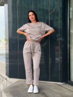 Женский комплект с укороченными брюками