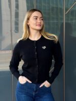 Must ümmarguse kaelusega nööbiga kardigan